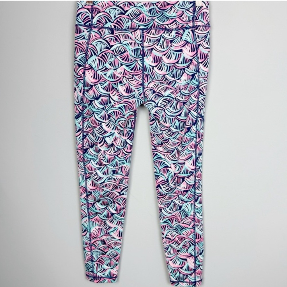 Lilly Pulitzer Neptunes Net Weekender Luxletic Leggings - Picture 9 of 12